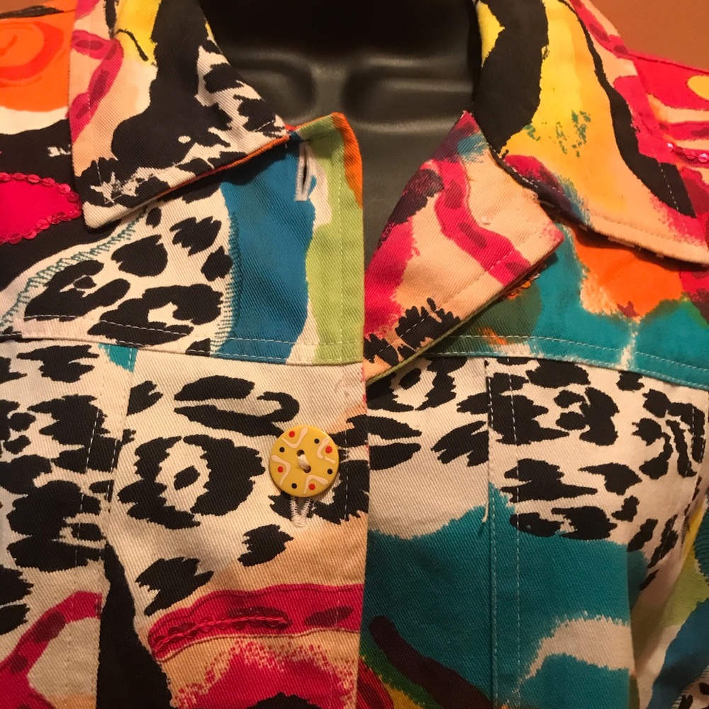 Ladies jacket - Picture 2 of 3
